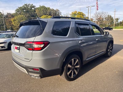 2024 Honda Pilot Touring