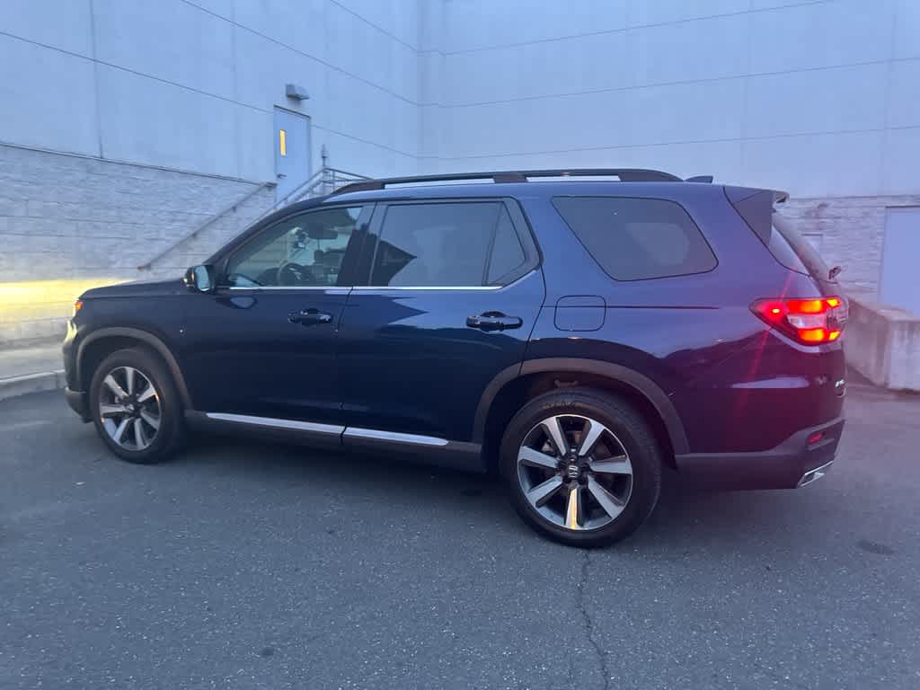 2025 Honda Pilot Touring