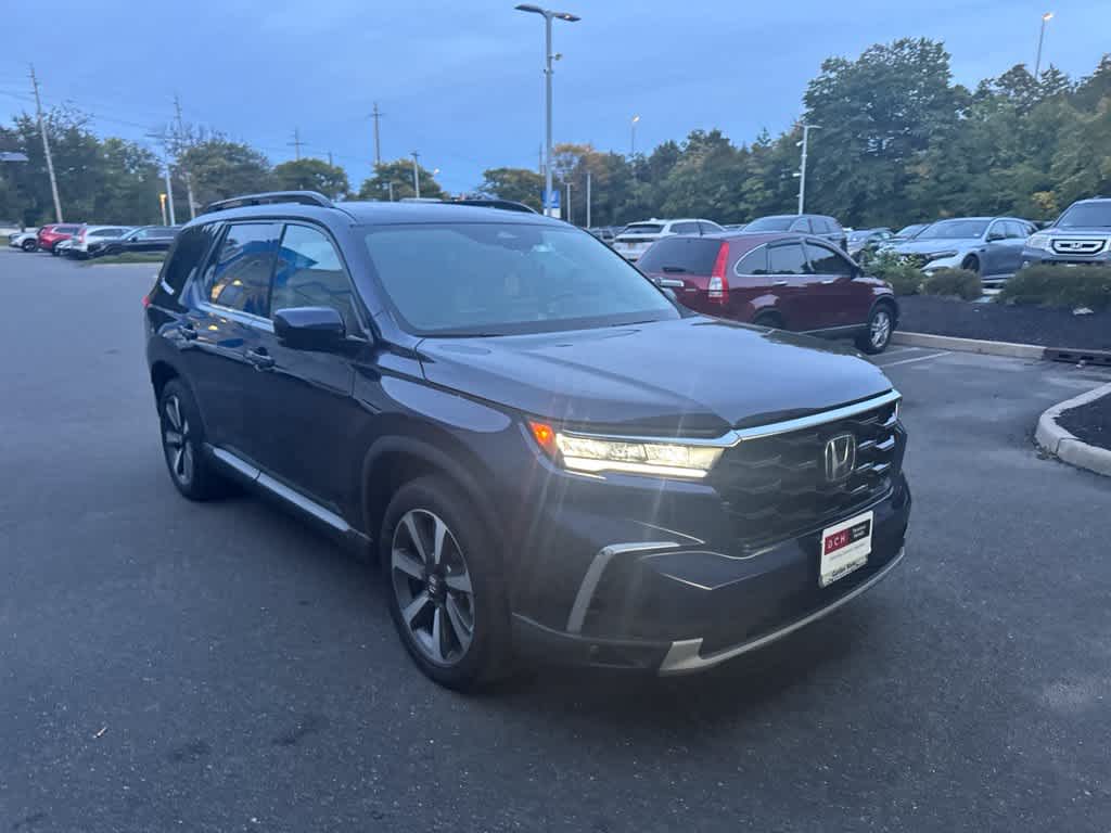 2025 Honda Pilot Touring