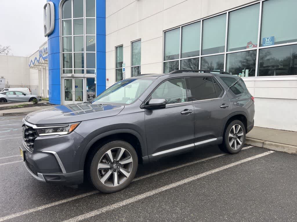 2023 Honda Pilot Touring