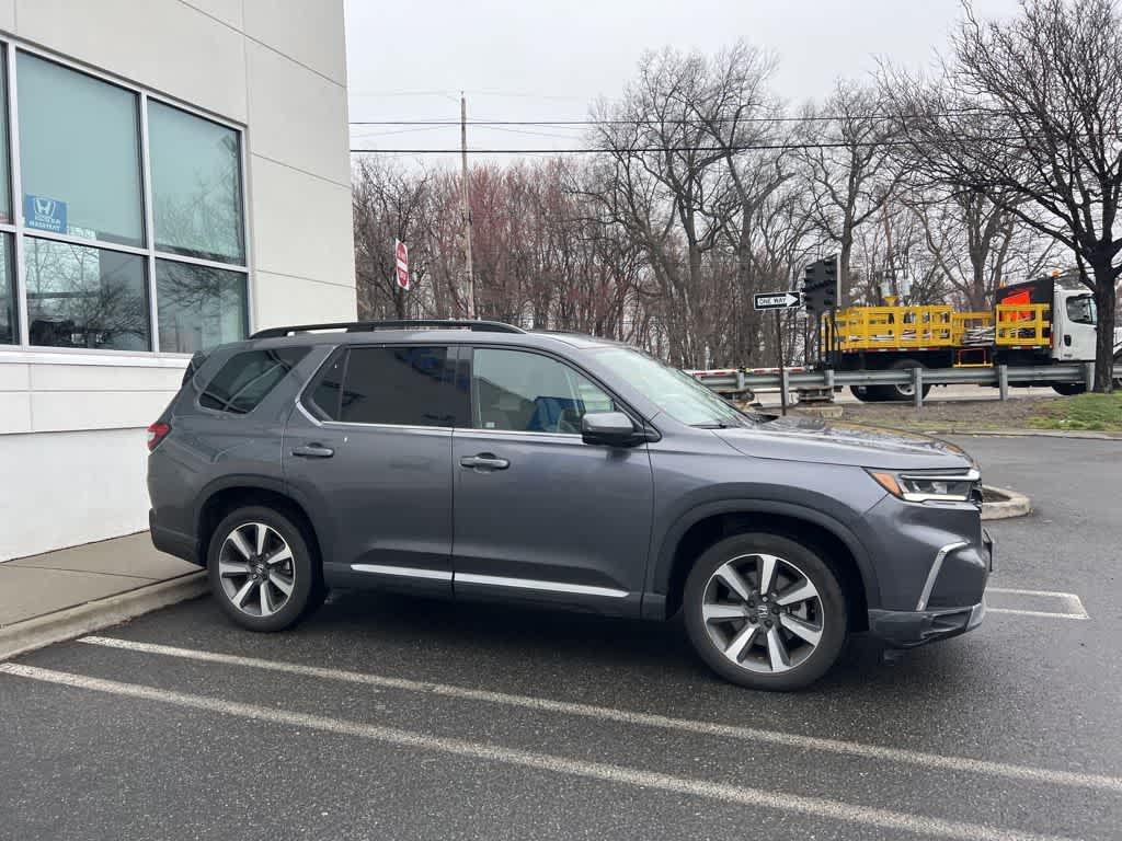 2023 Honda Pilot Touring