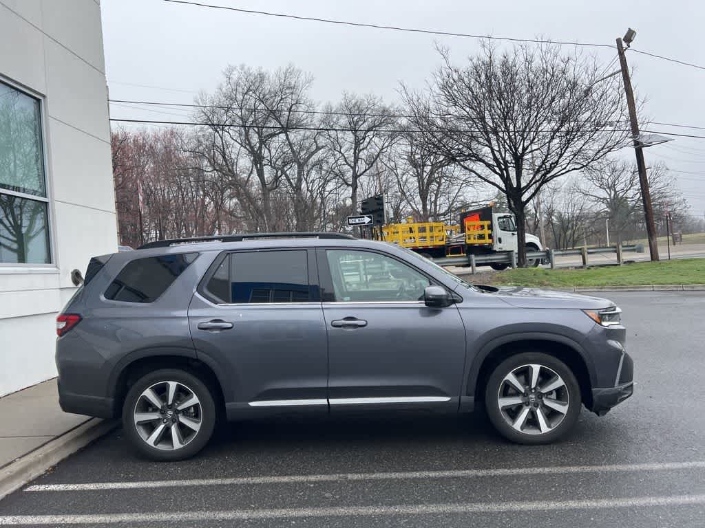 2023 Honda Pilot Touring