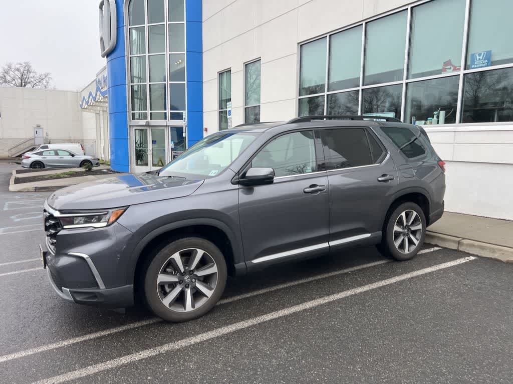 2023 Honda Pilot Touring