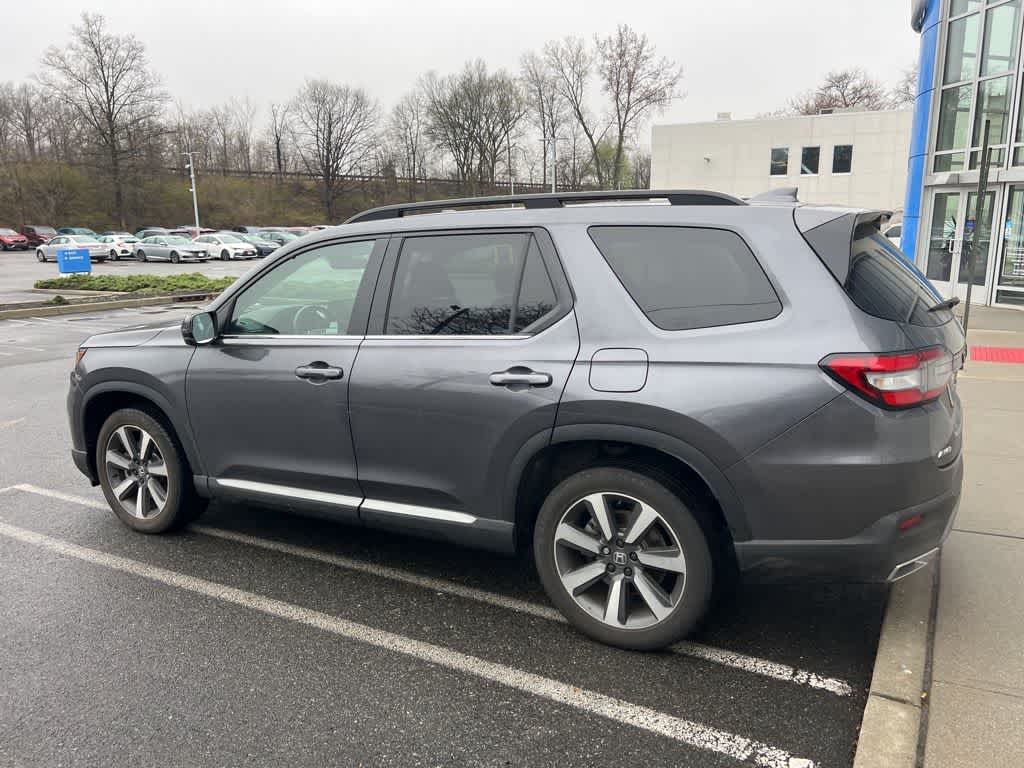 2023 Honda Pilot Touring
