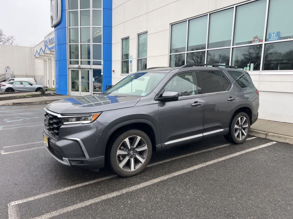 2023 Honda Pilot Touring