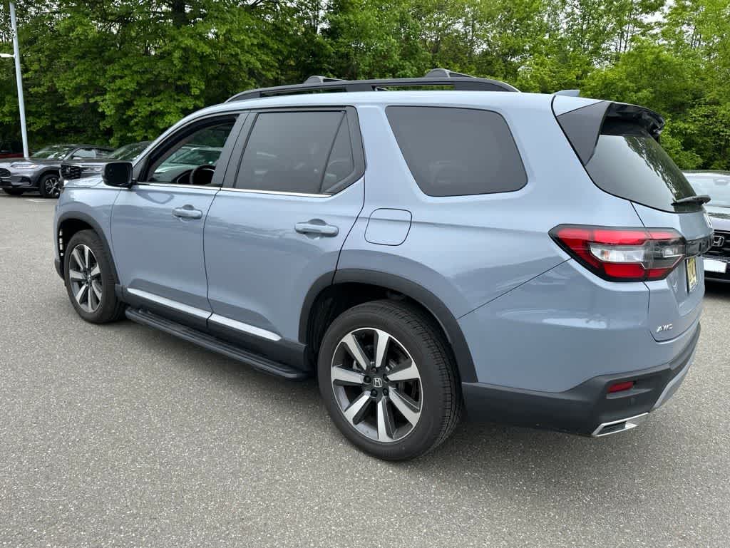 2025 Honda Pilot Touring