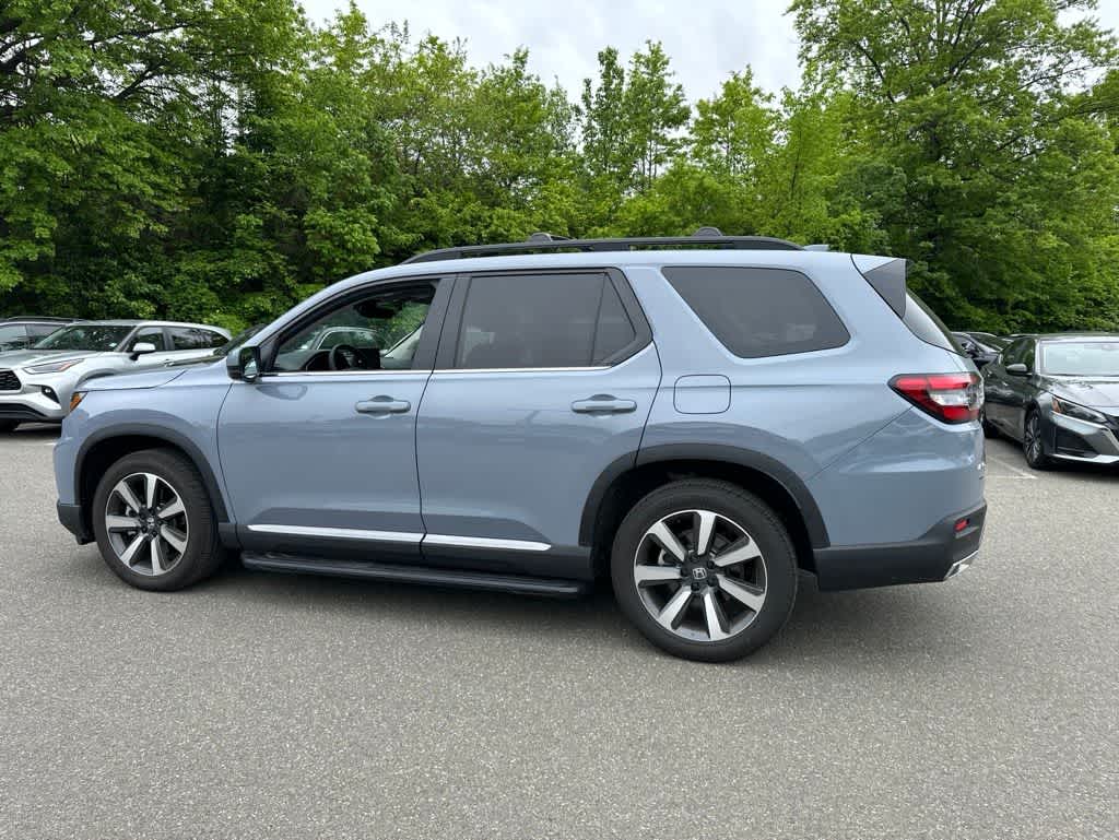 2025 Honda Pilot Touring