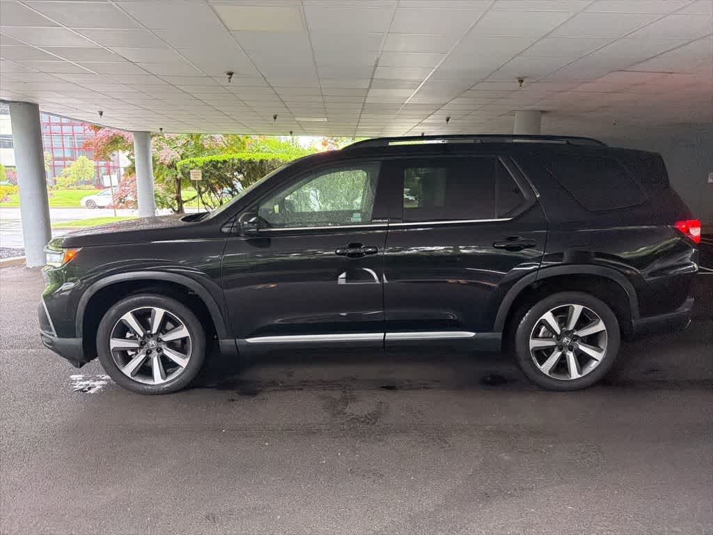 2023 Honda Pilot Touring