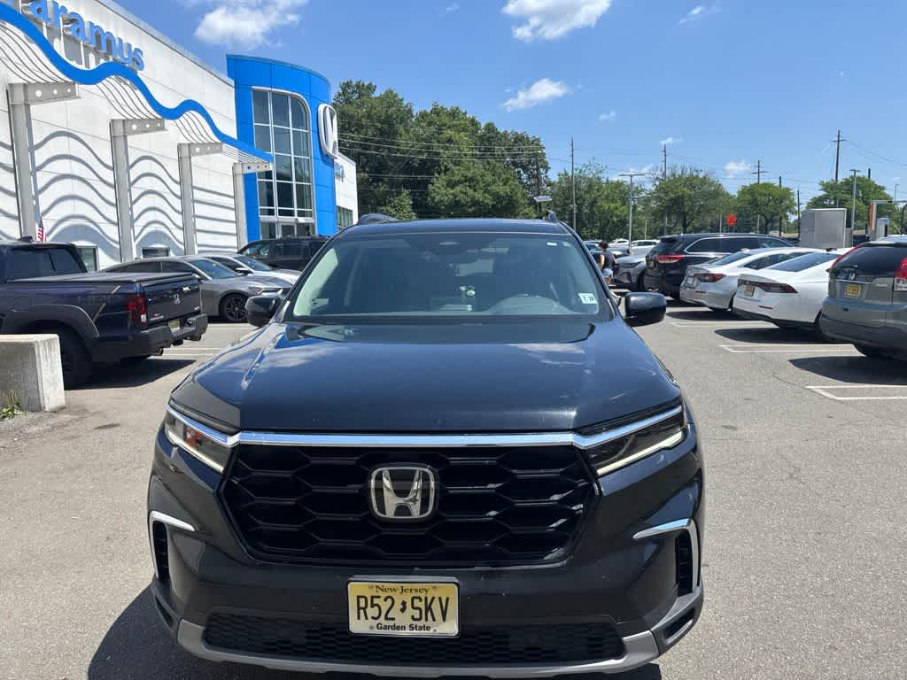 2023 Honda Pilot Touring