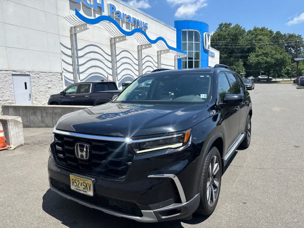 2023 Honda Pilot Touring