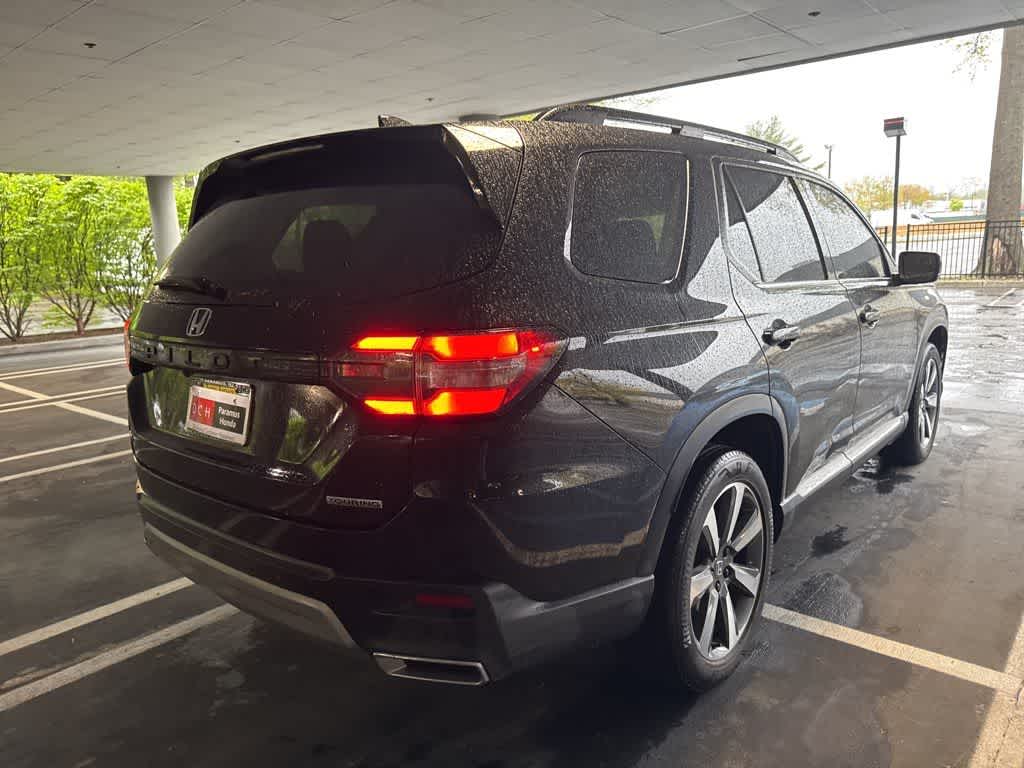 2023 Honda Pilot Touring
