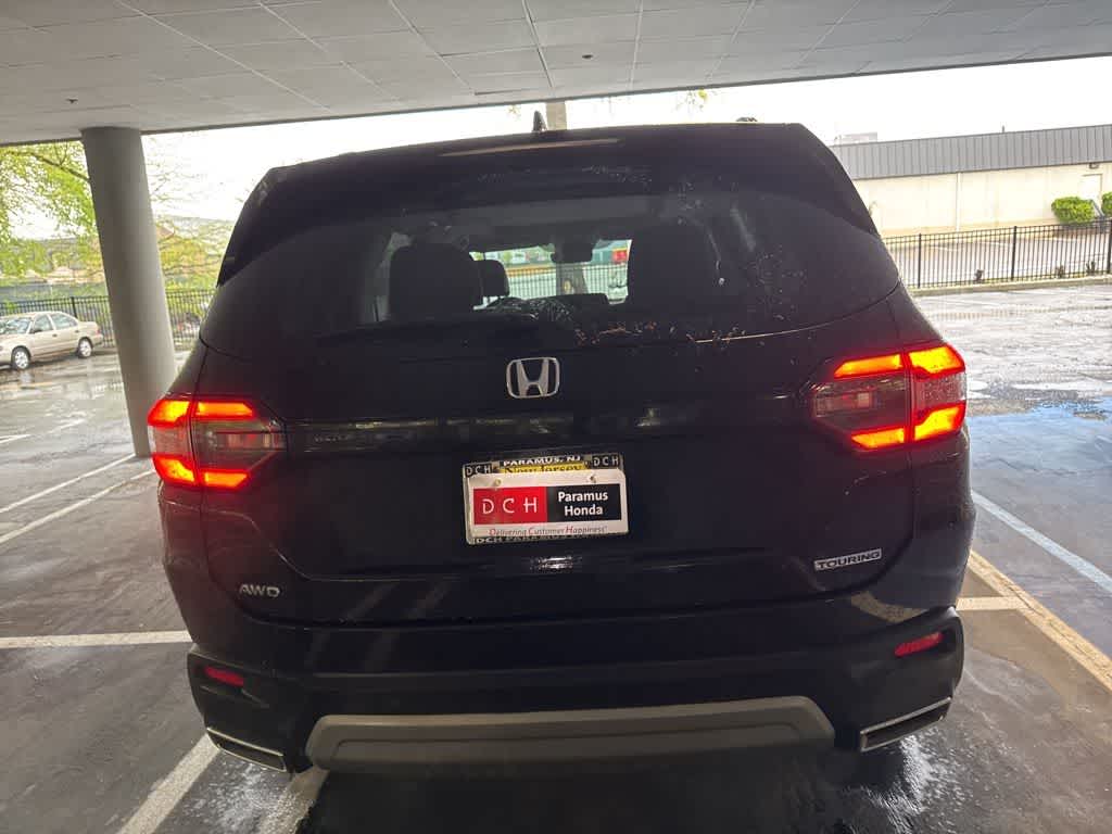 2023 Honda Pilot Touring