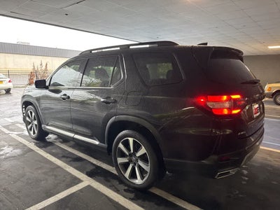 2023 Honda Pilot Touring