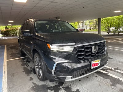 2023 Honda Pilot Touring