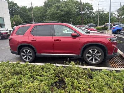 2023 Honda Pilot Touring