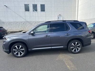 2023 Honda Pilot Touring