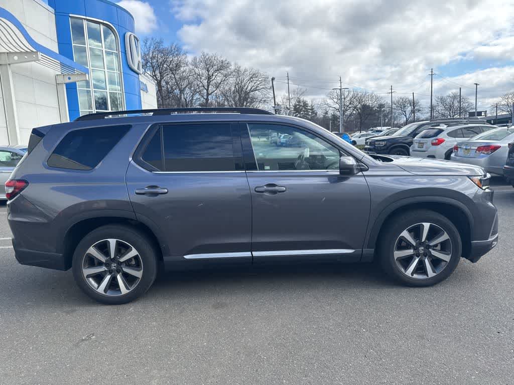 2023 Honda Pilot Touring