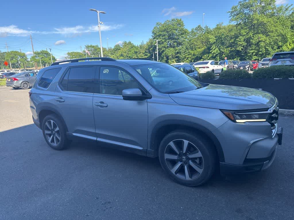 2024 Honda Pilot Touring