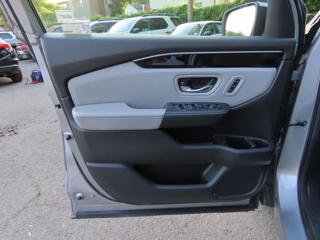 2024 Honda Pilot Touring
