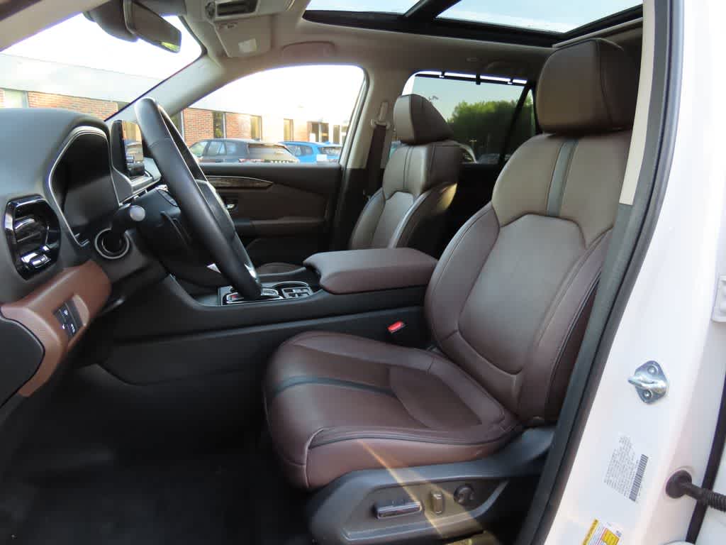 2023 Honda Pilot Elite
