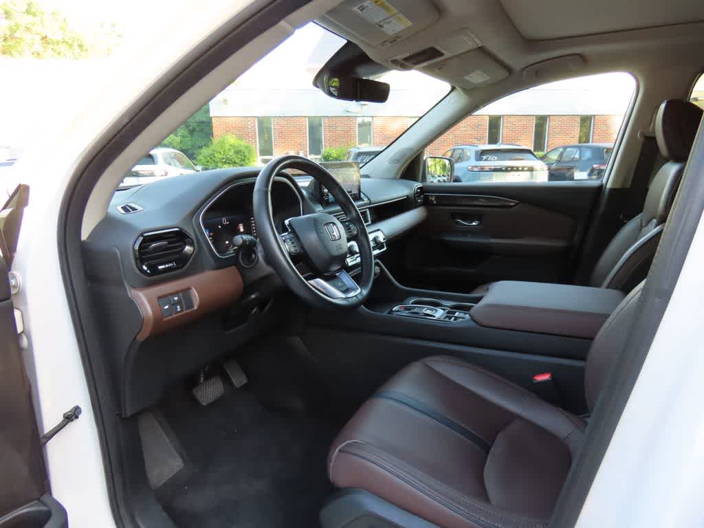 2023 Honda Pilot Elite