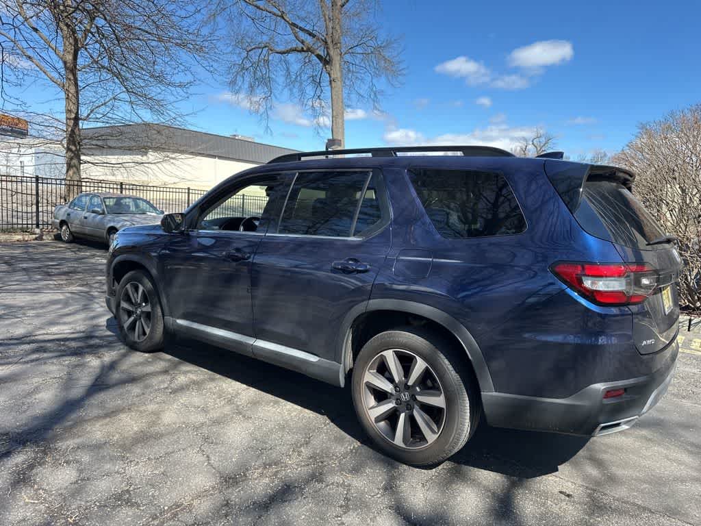 2023 Honda Pilot Elite