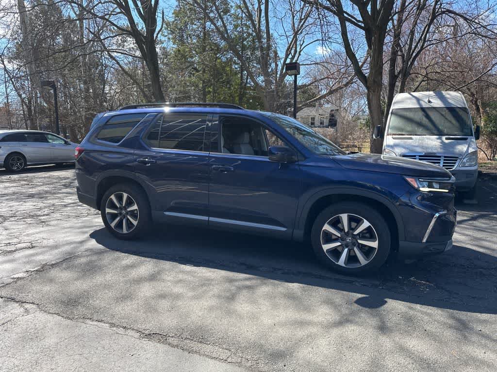2023 Honda Pilot Elite