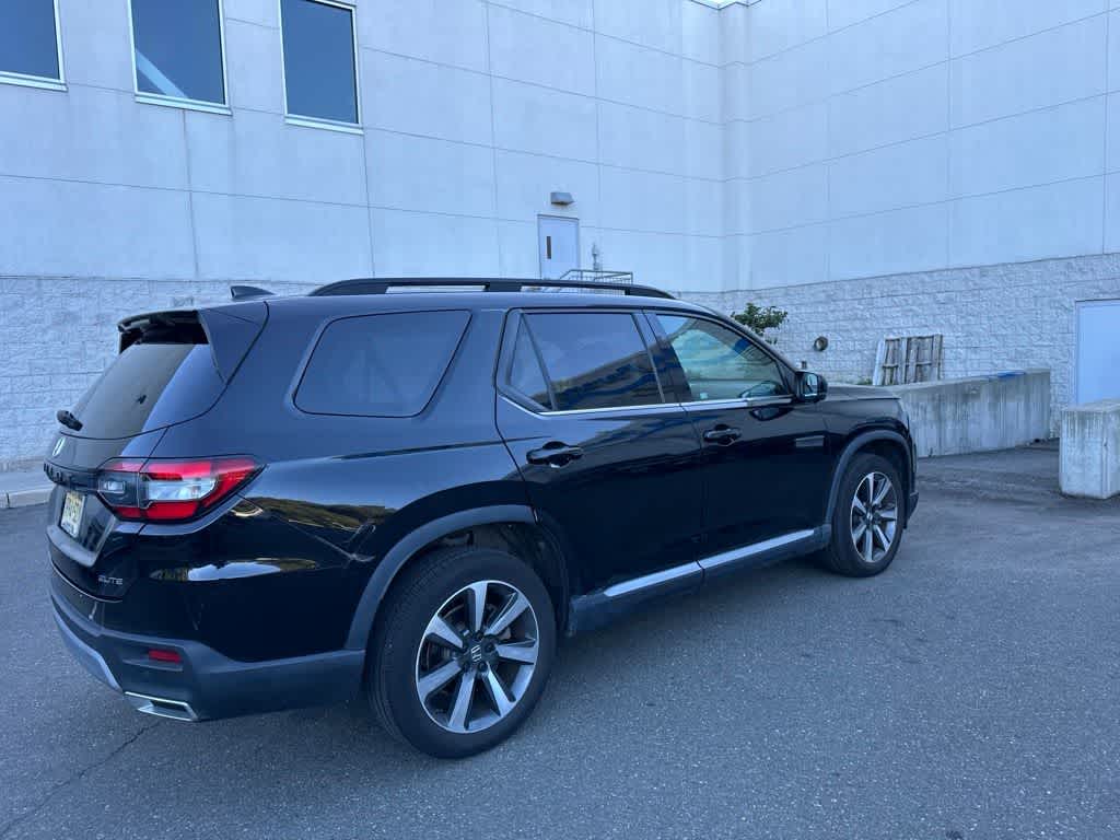 2023 Honda Pilot Elite