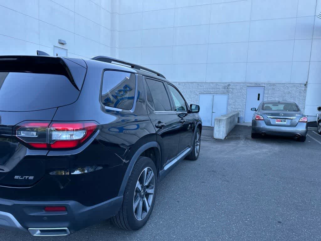 2023 Honda Pilot Elite
