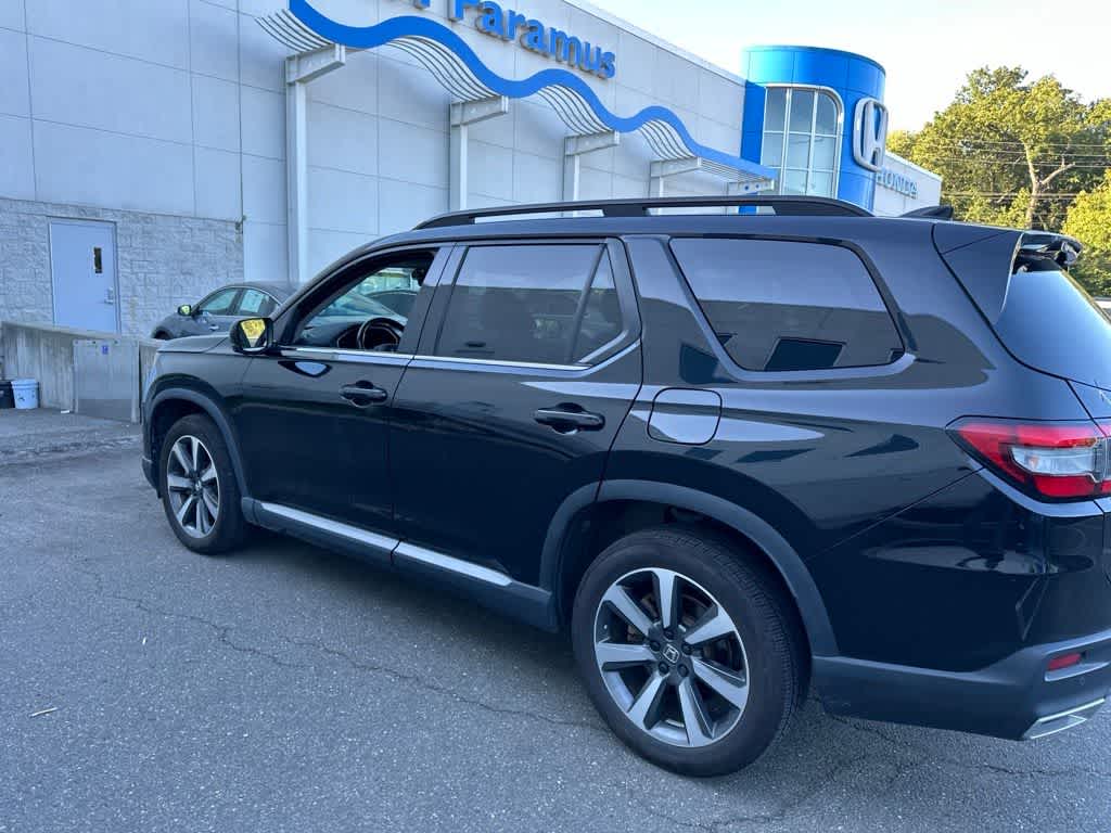2023 Honda Pilot Elite