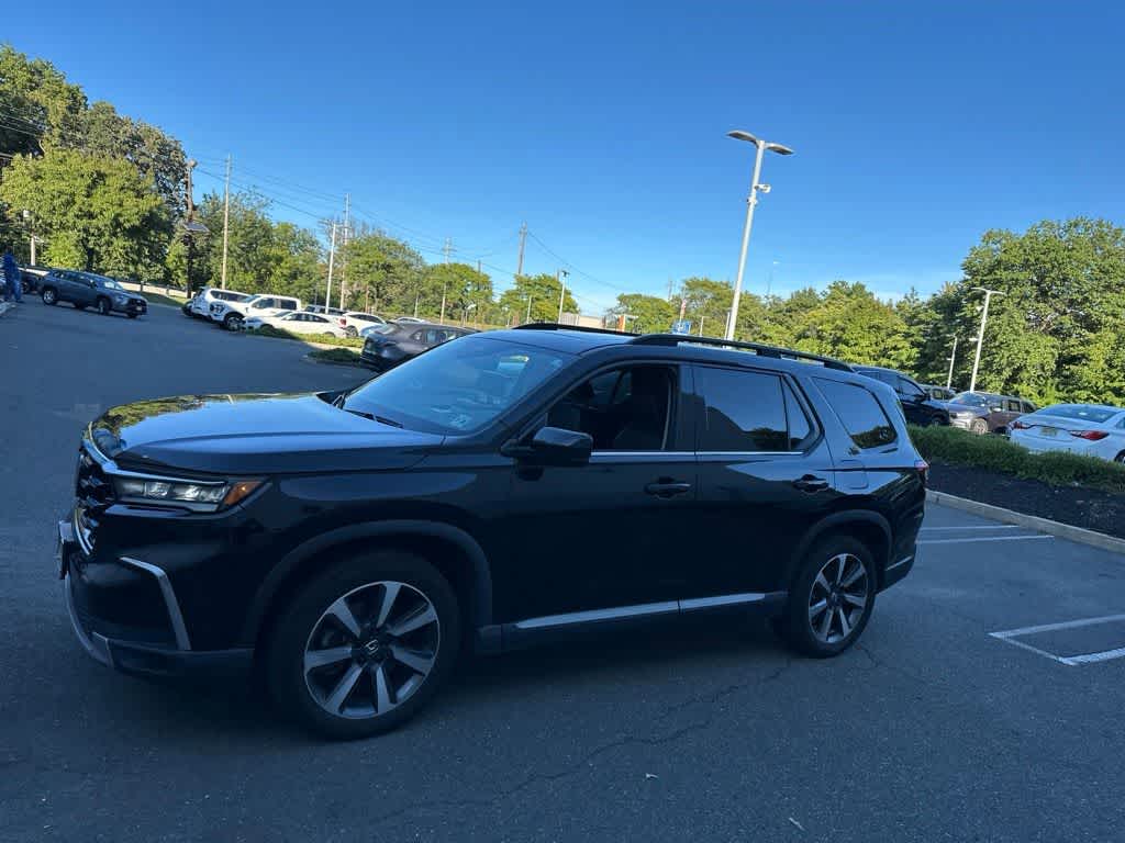 2023 Honda Pilot Elite