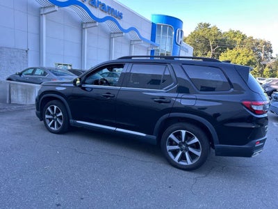 2023 Honda Pilot Elite