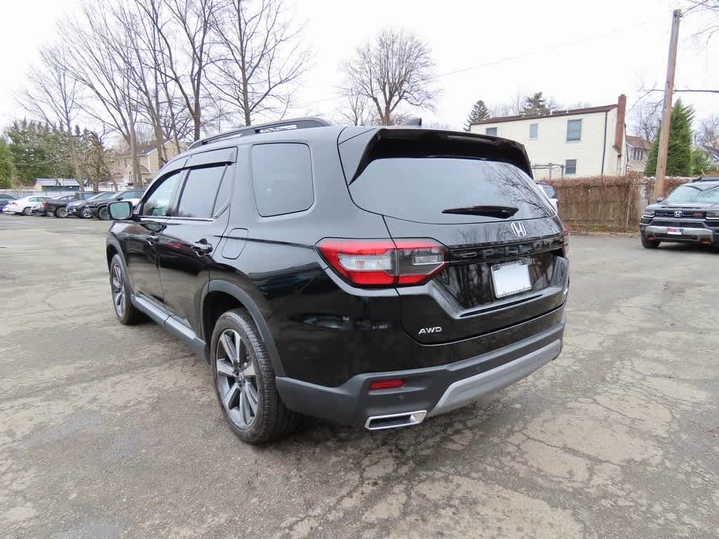 2023 Honda Pilot Elite