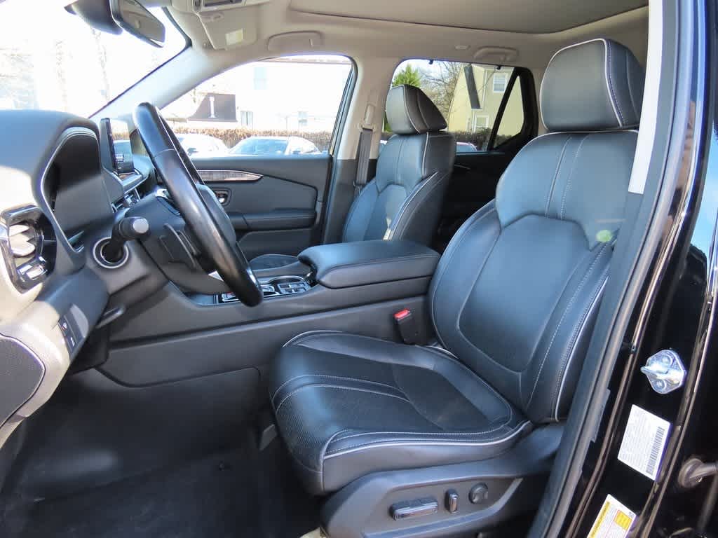 2023 Honda Pilot Elite