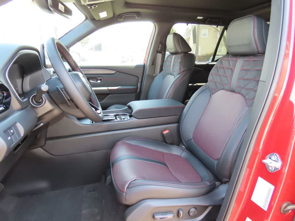 2026 Honda Pilot Black Edition