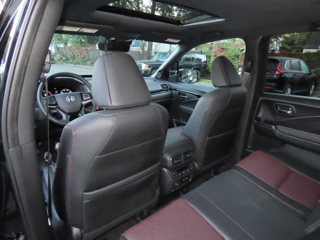 2025 Honda Ridgeline Black Edition