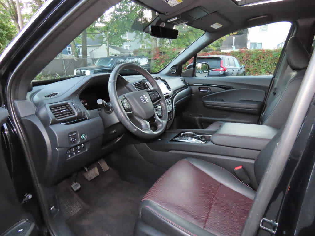 2025 Honda Ridgeline Black Edition