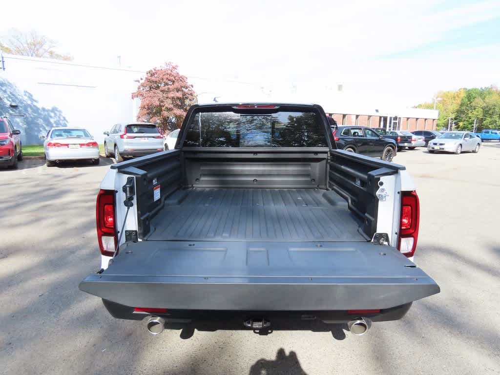2026 Honda Ridgeline Black Edition Two-Tone