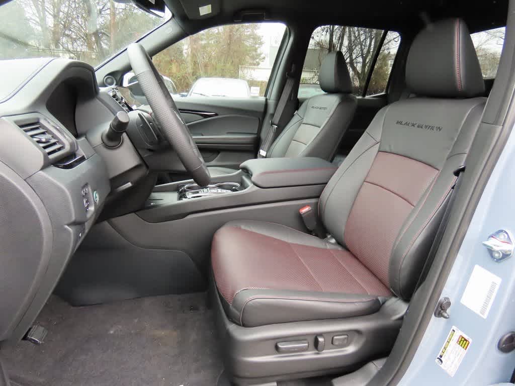 2026 Honda Ridgeline Black Edition Two-Tone