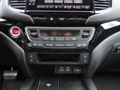 2026 Honda Ridgeline Black Edition Two-Tone