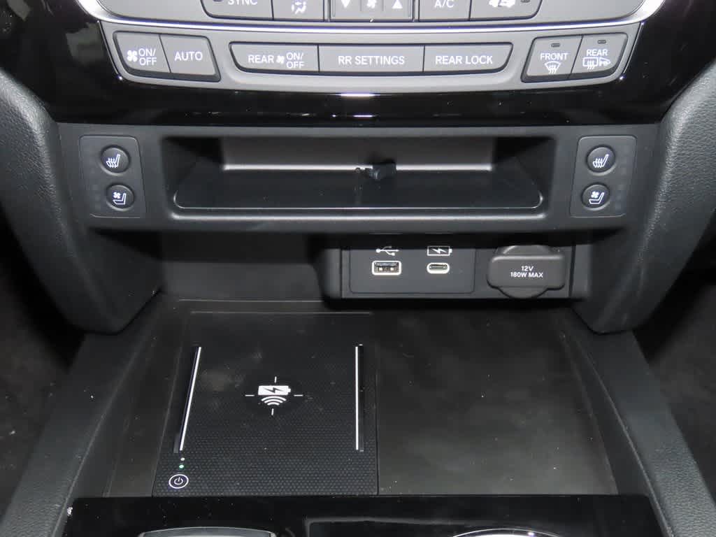 2026 Honda Ridgeline Black Edition Two-Tone