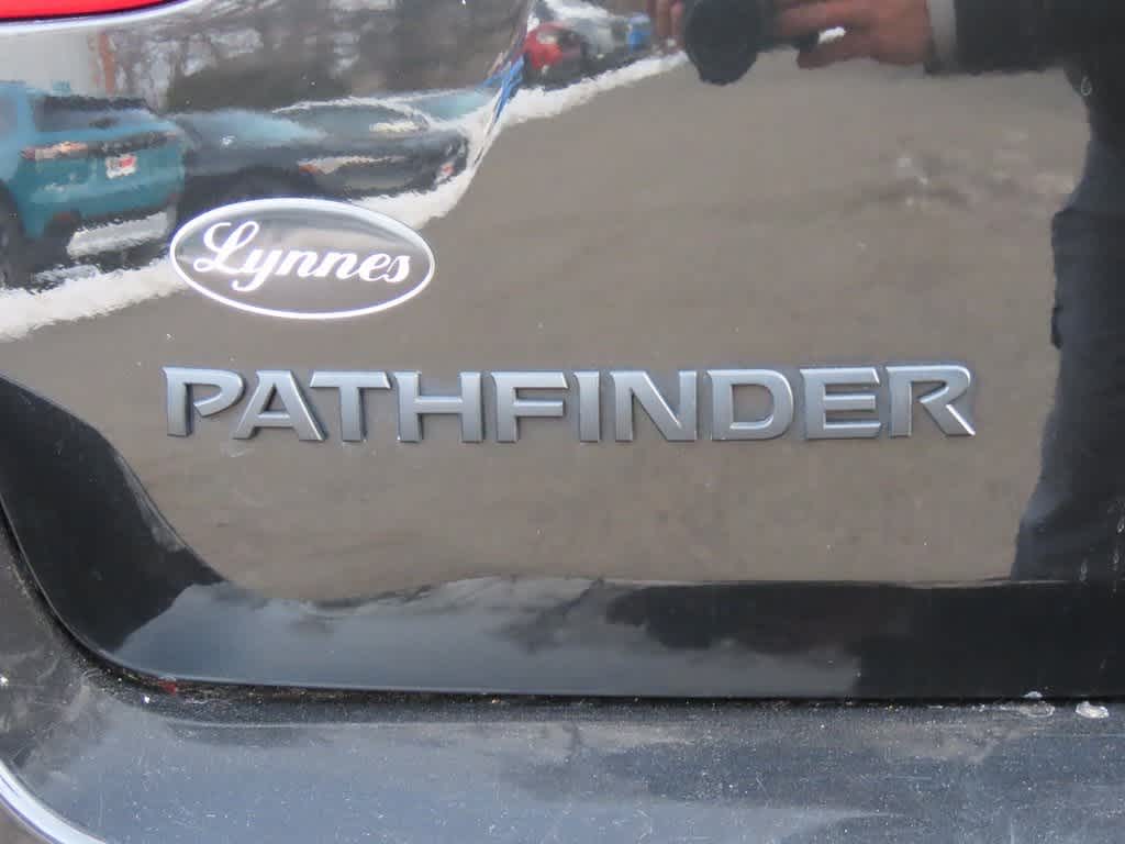 2019 Nissan Pathfinder SL