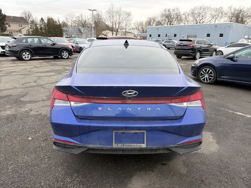 2022 Hyundai Elantra SEL