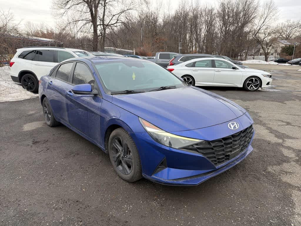 2022 Hyundai Elantra SEL