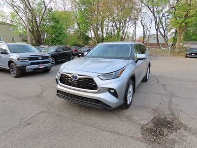 2022 Toyota Highlander Hybrid LE