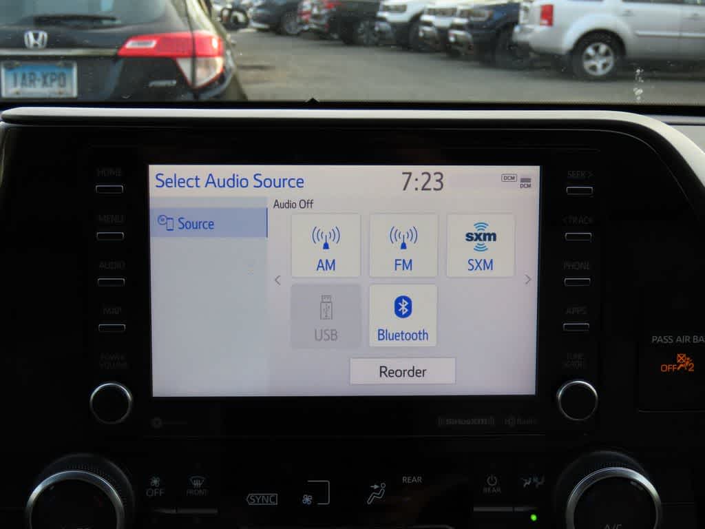 2022 Toyota Highlander Hybrid LE