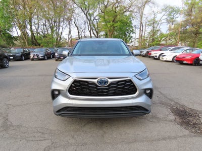2022 Toyota Highlander Hybrid LE