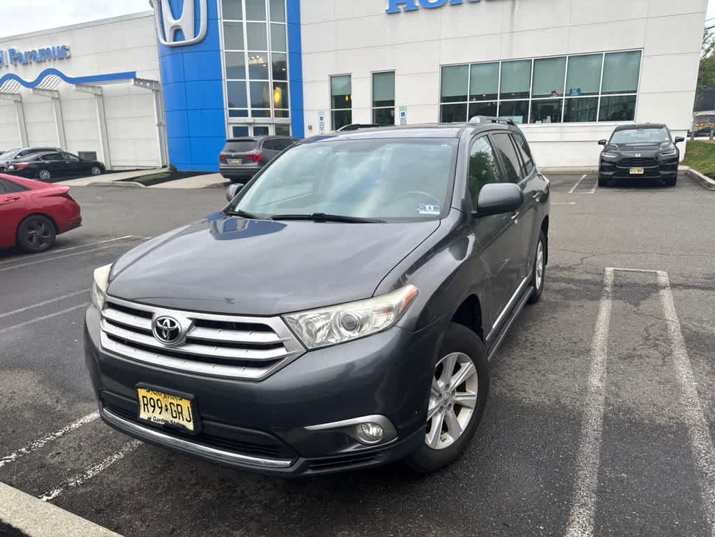 2013 Toyota Highlander SE