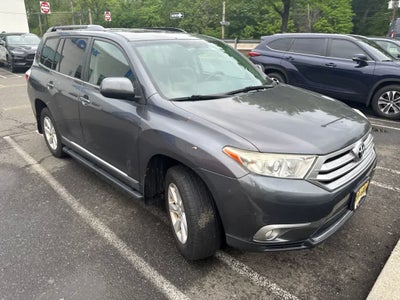 2013 Toyota Highlander SE