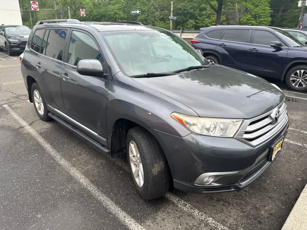 2013 Toyota Highlander SE